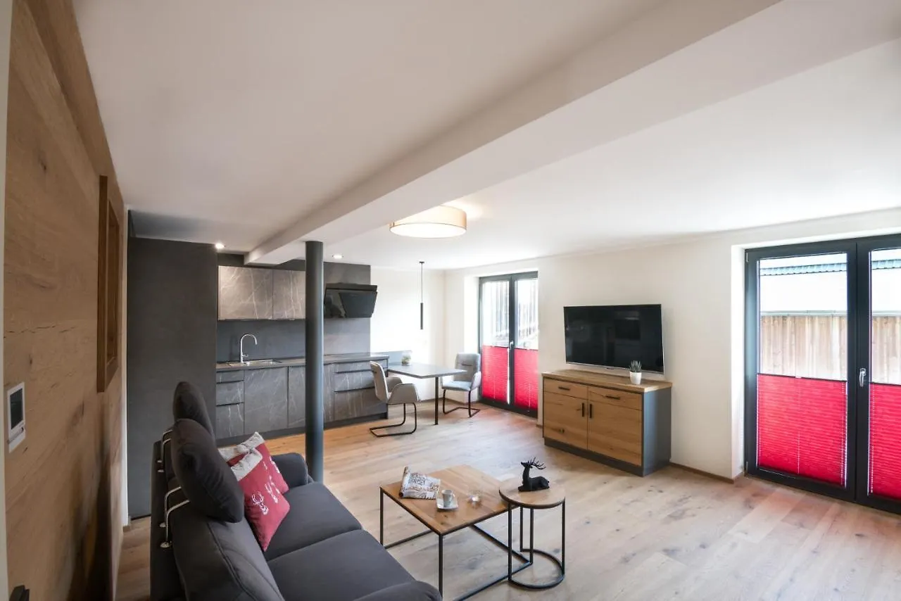 Apartment Chalet-Ferienwohnung Aehrenglueck, 70 Qm, Wellness/Fitness/Sauna - Bergroedelhof Feilitzsch